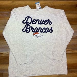 Denver Broncos Football Women’s Sweatshirt Crew Neck Long Sleeves NWT Size L
